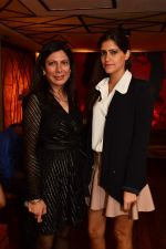 Harmeet Bajaj & Tina Talwar at Smoke House Cocktail Club in Capital, Mumbai on 9th March 2013.jpg